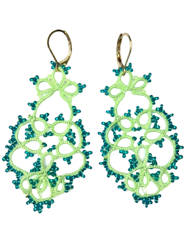 Boucles d'oreilles en dentelle, fait main, modèle Tree de la marque Karawan, coloris cuivre mat