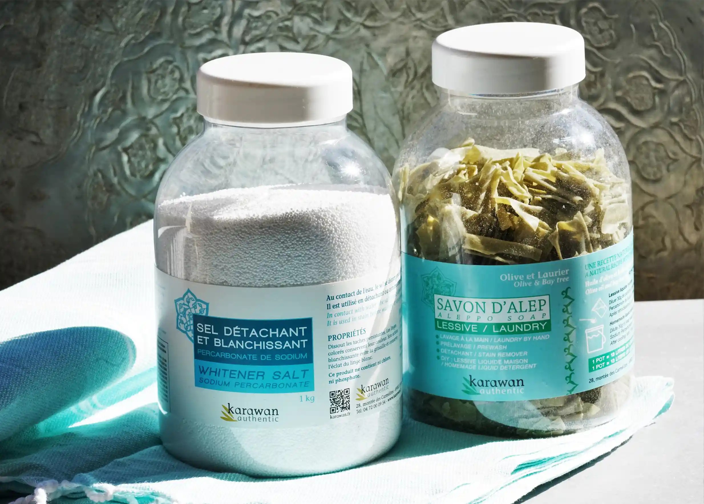 Aleppo soap flakes in a jar and stain-removing salt Aleppo soap flakes in a jar and stain-removing salt
