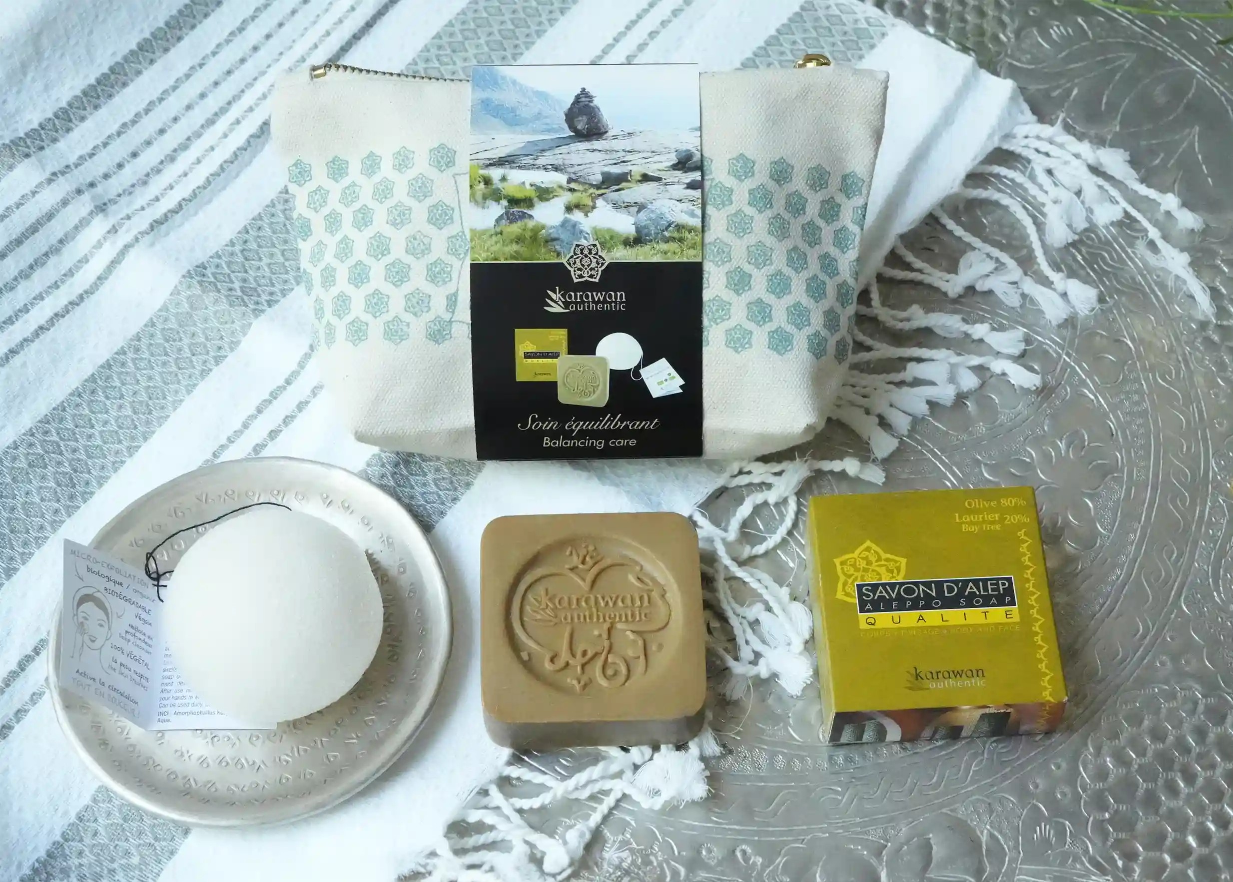 Balancing skincare kit with Aleppo olive and bay leaf soap, toiletries kit and konjac sponge