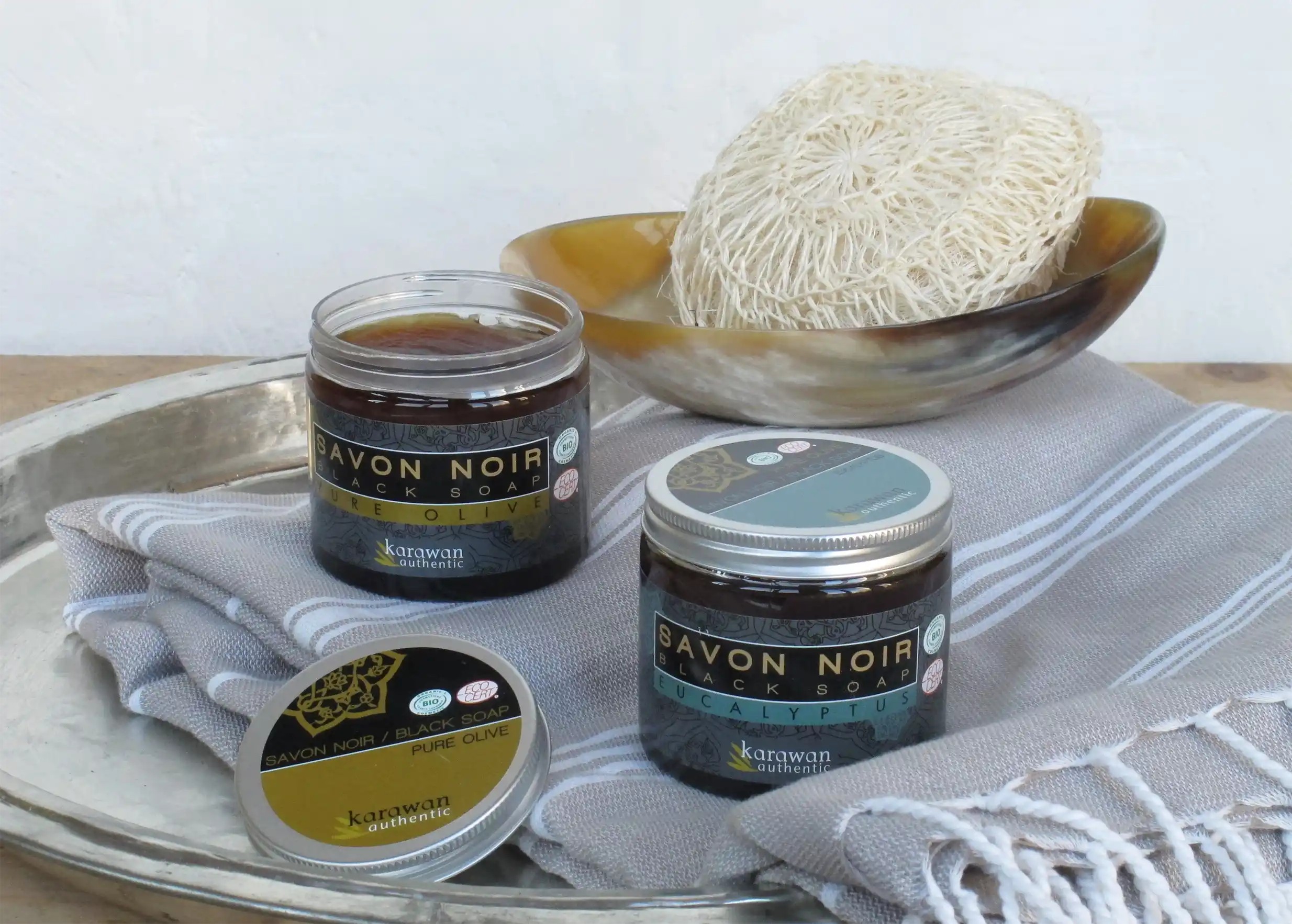 Set of organic black soaps with fouta and ball of sisal