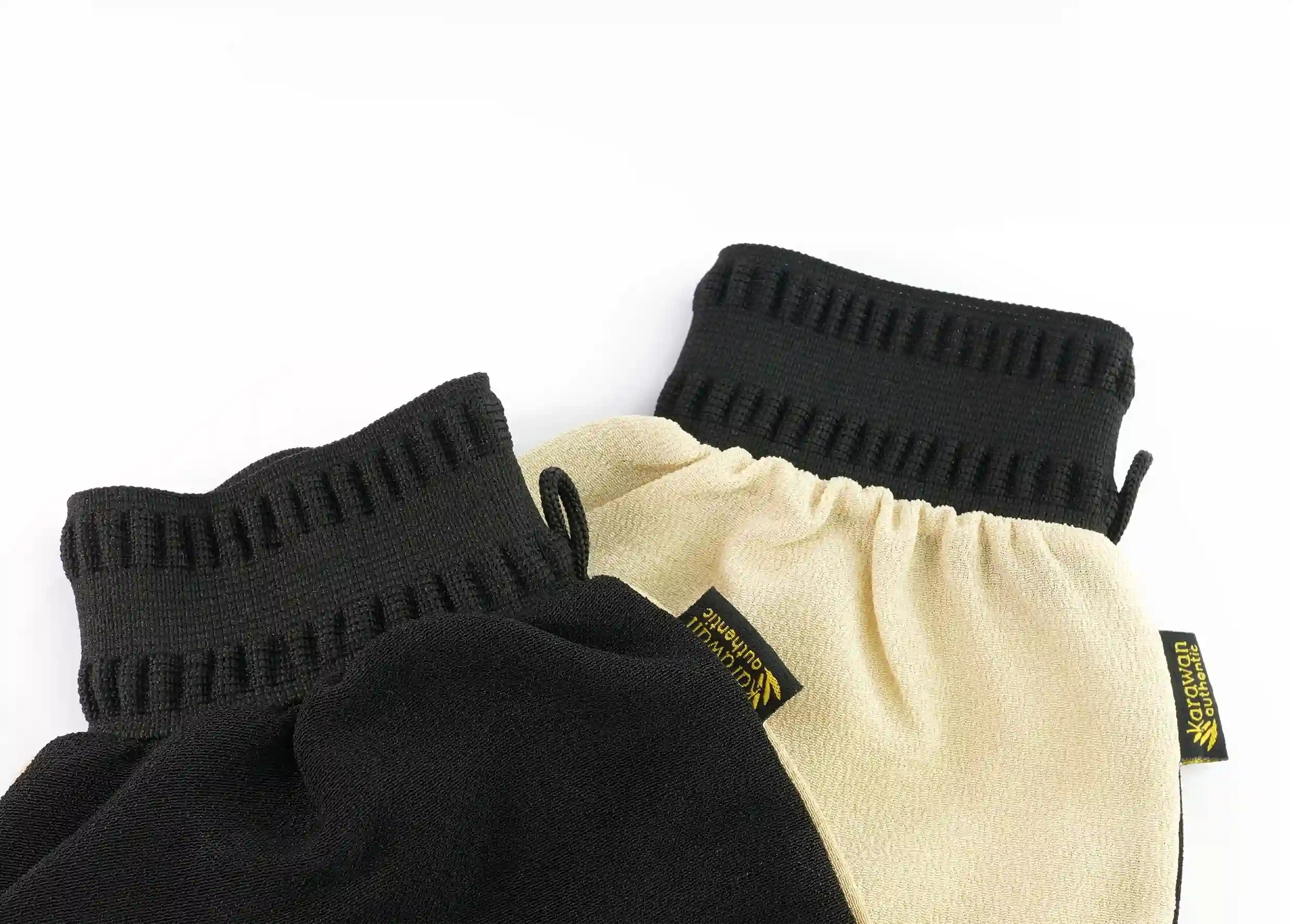 Gants de gommage kessa pour rituel hammam, par Karawan authentic