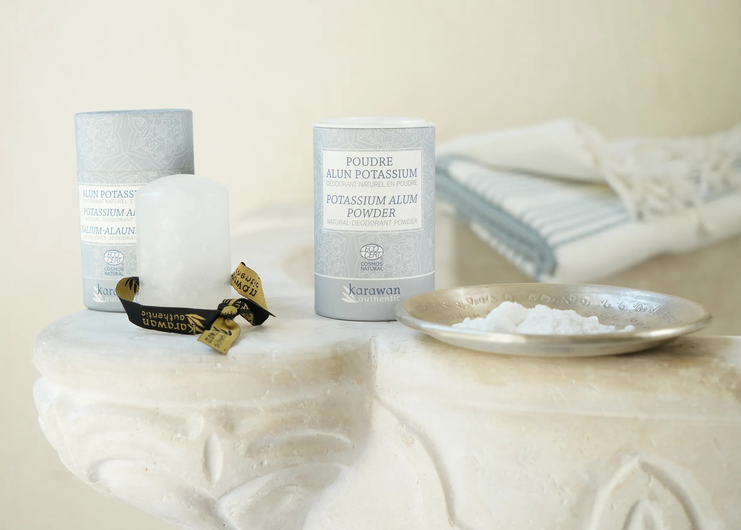 Produits à base d'alun de potassium, poudre d'alun et pierre d'alun naturelle