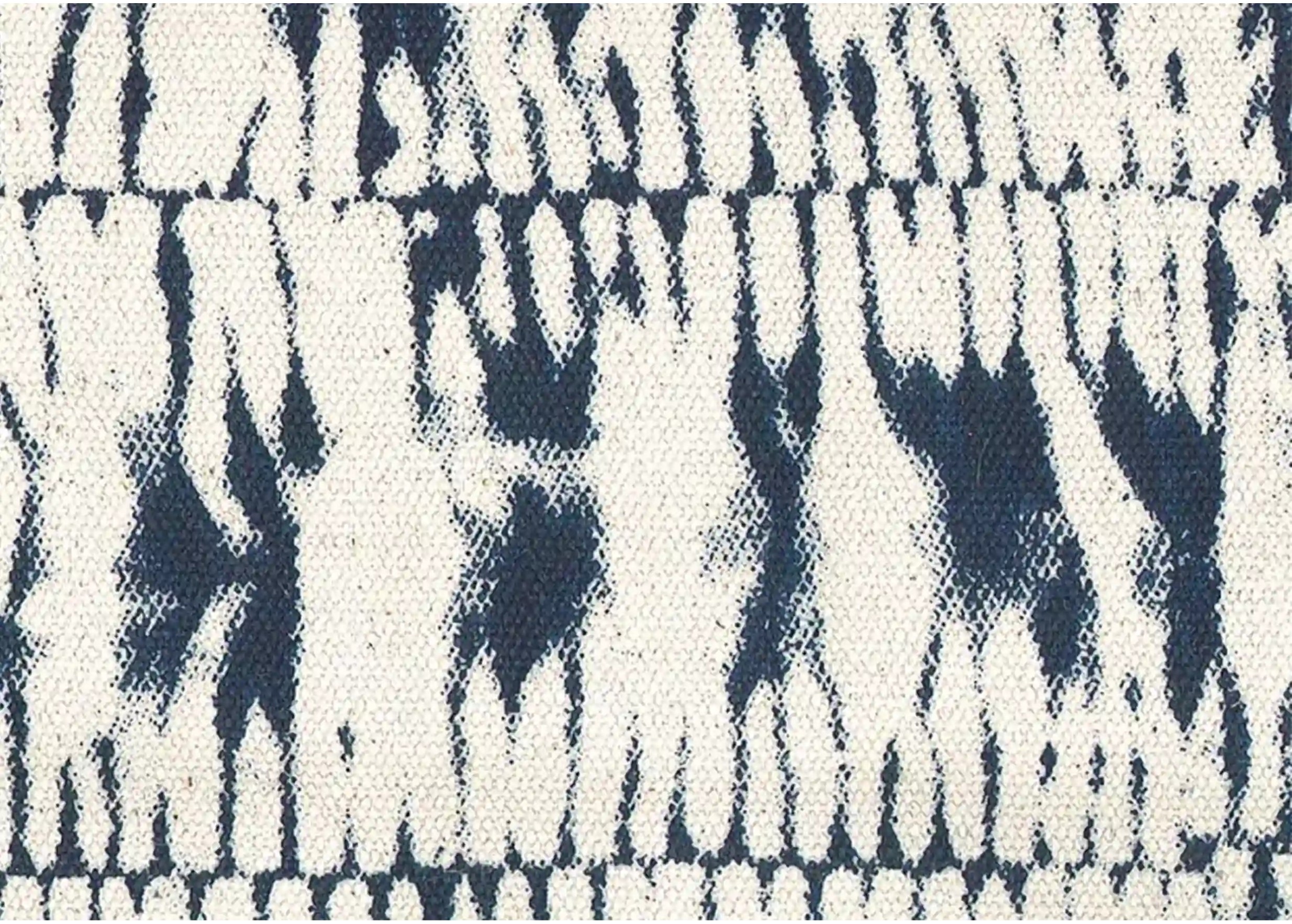 Motifs imprimés d'une trousse de toilette en toile de coton indigo, de la gamme Shade