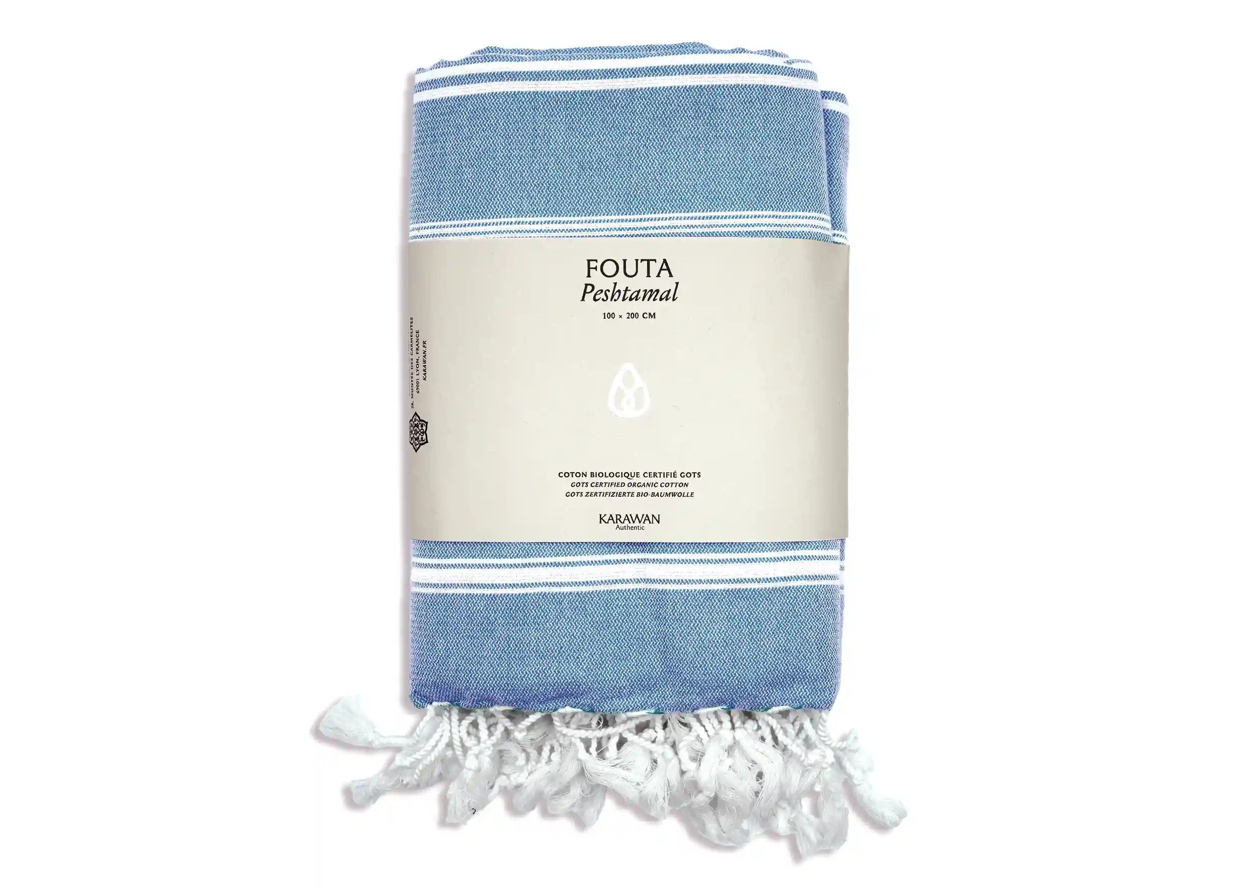 Fouta coton bio océan Hammam, photo prise en packshot avec bandeau packaging Fouta coton bio océan Hammam, photo prise en packshot avec bandeau packaging