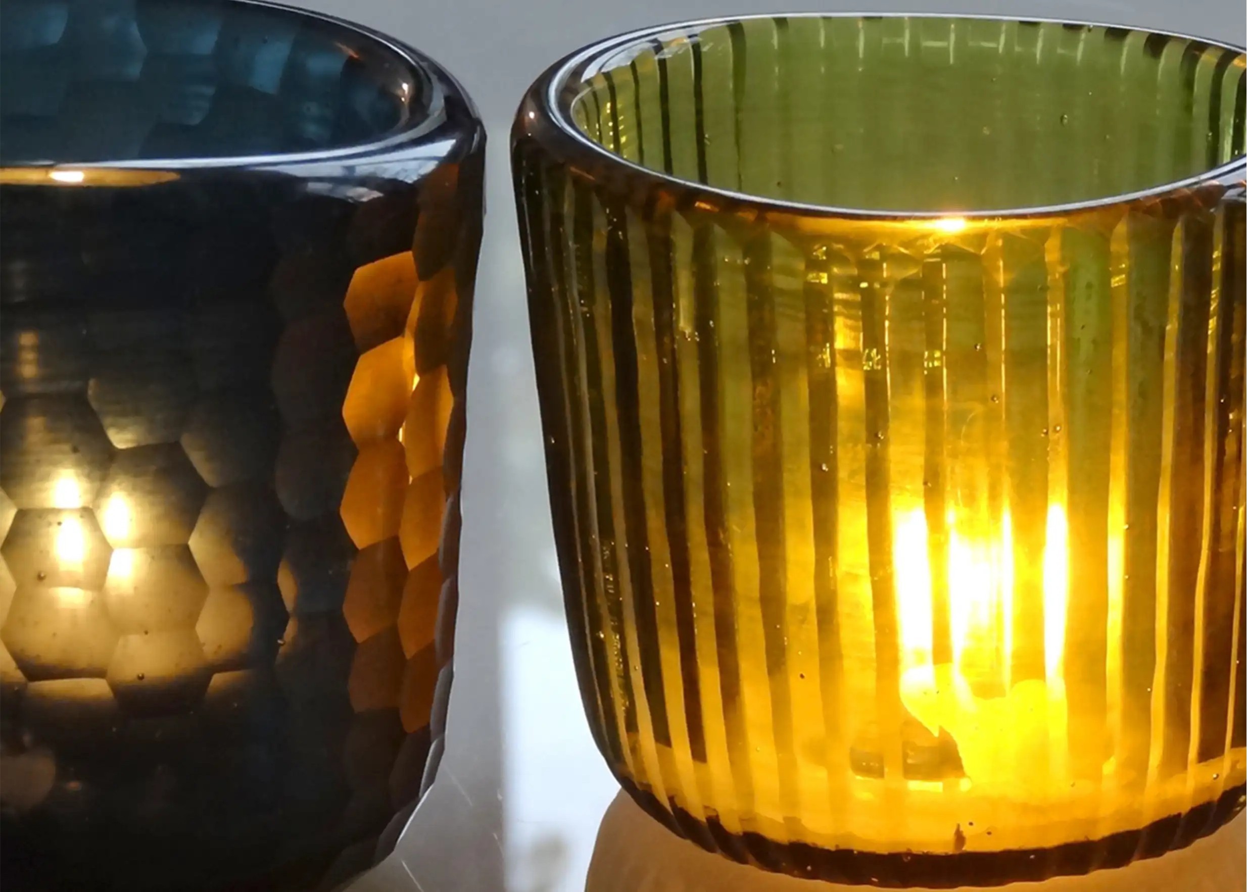 Uno glass candle jar