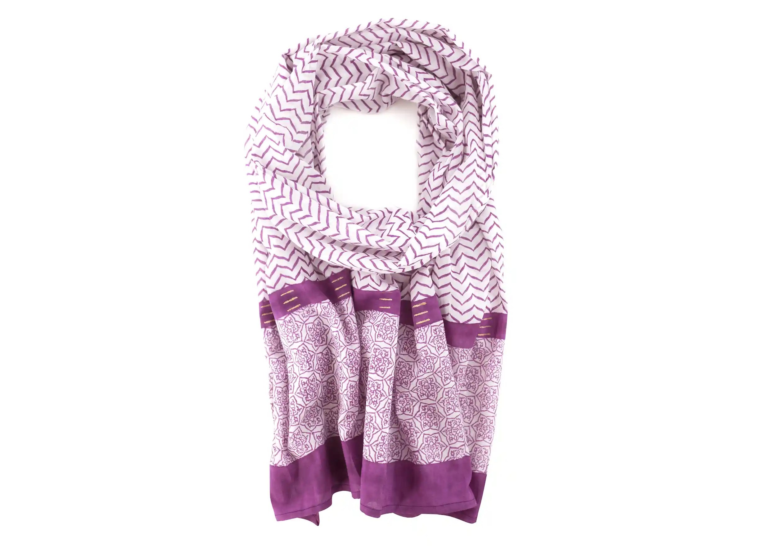 ‘Zigblock’ cotton pareo, block-printed, plum colour, photo taken against a white background