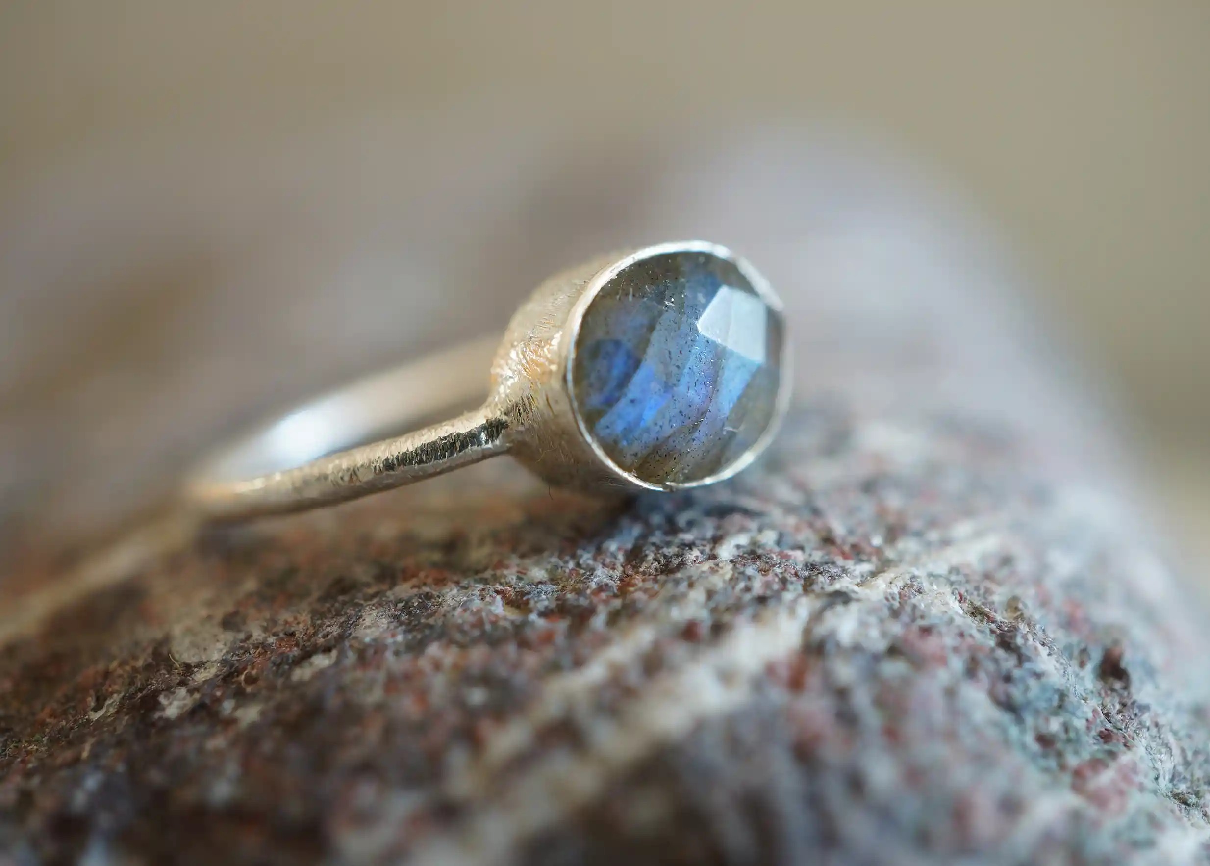 Silver “Drop” ring & labradorite stone, Yamuna collection