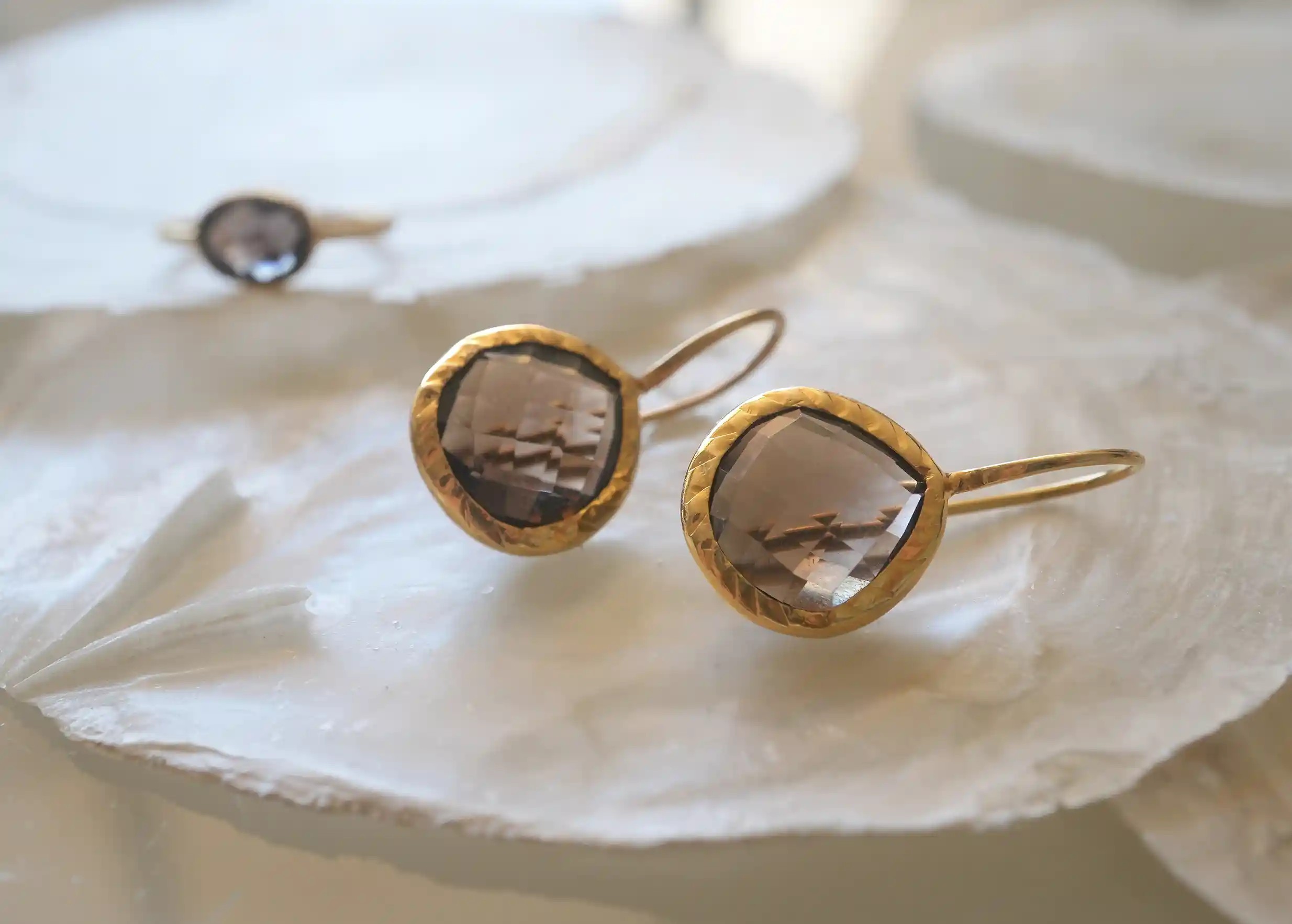 Gold and smoky quartz ‘Drop’ ring and earrings, Yamuna collection