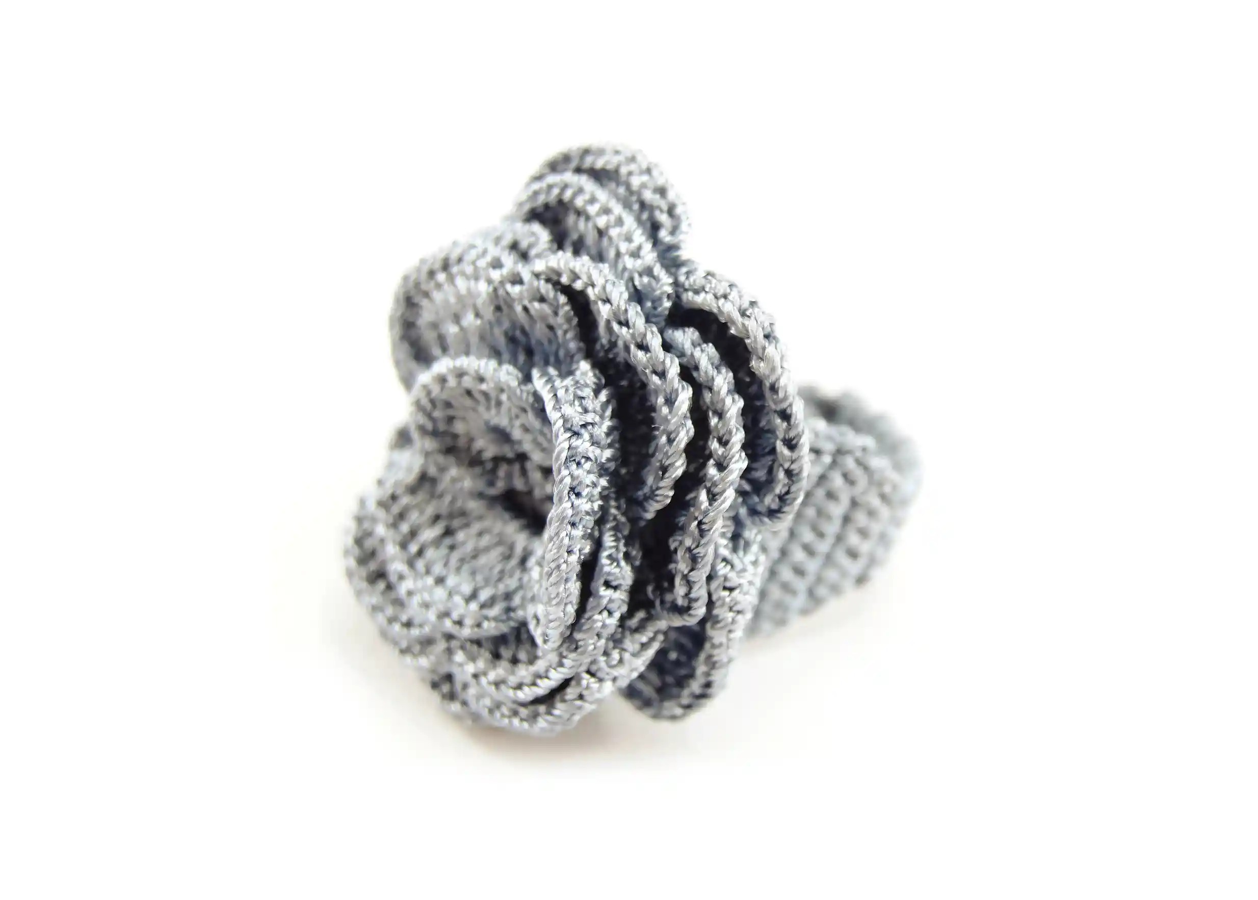 ‘Belkis’ cloud grey lace ring, side view on white background