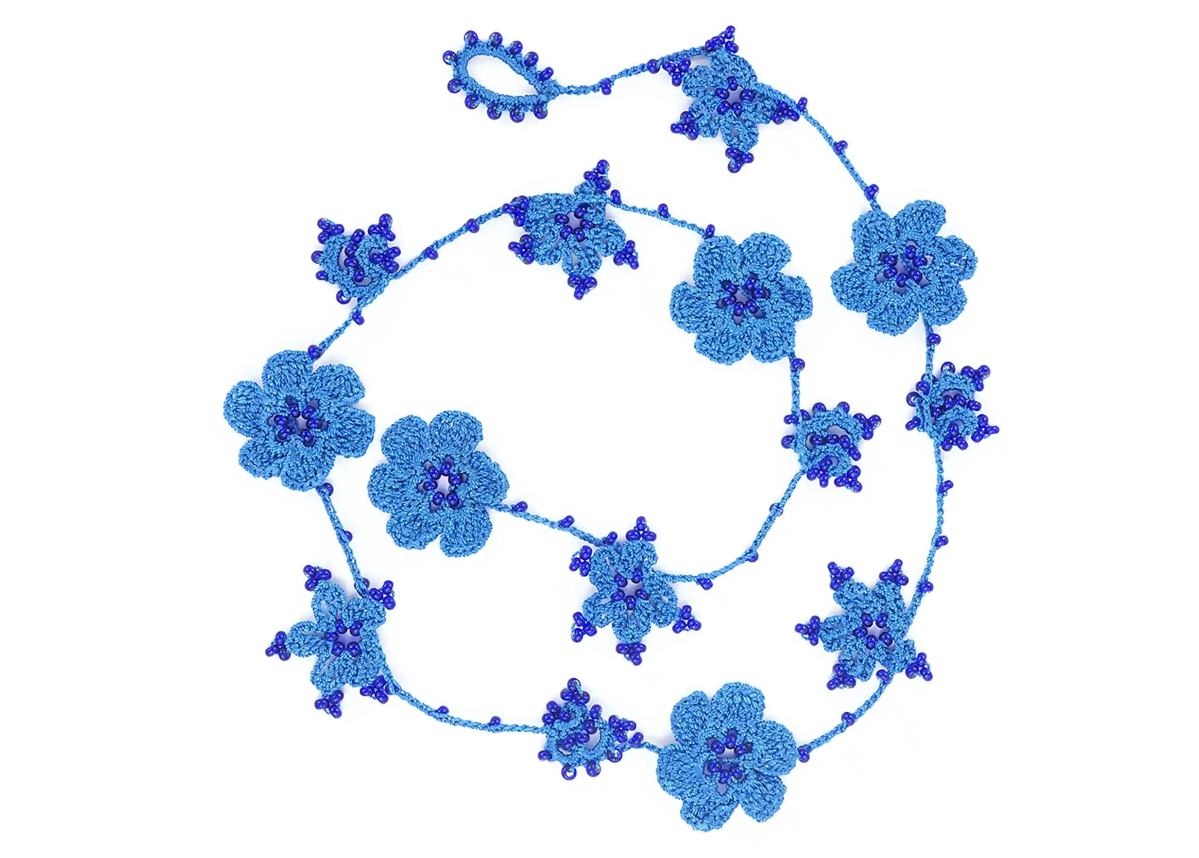 Indigo-coloured Crystal lace choker with floral motifs and pearls, photo on white background