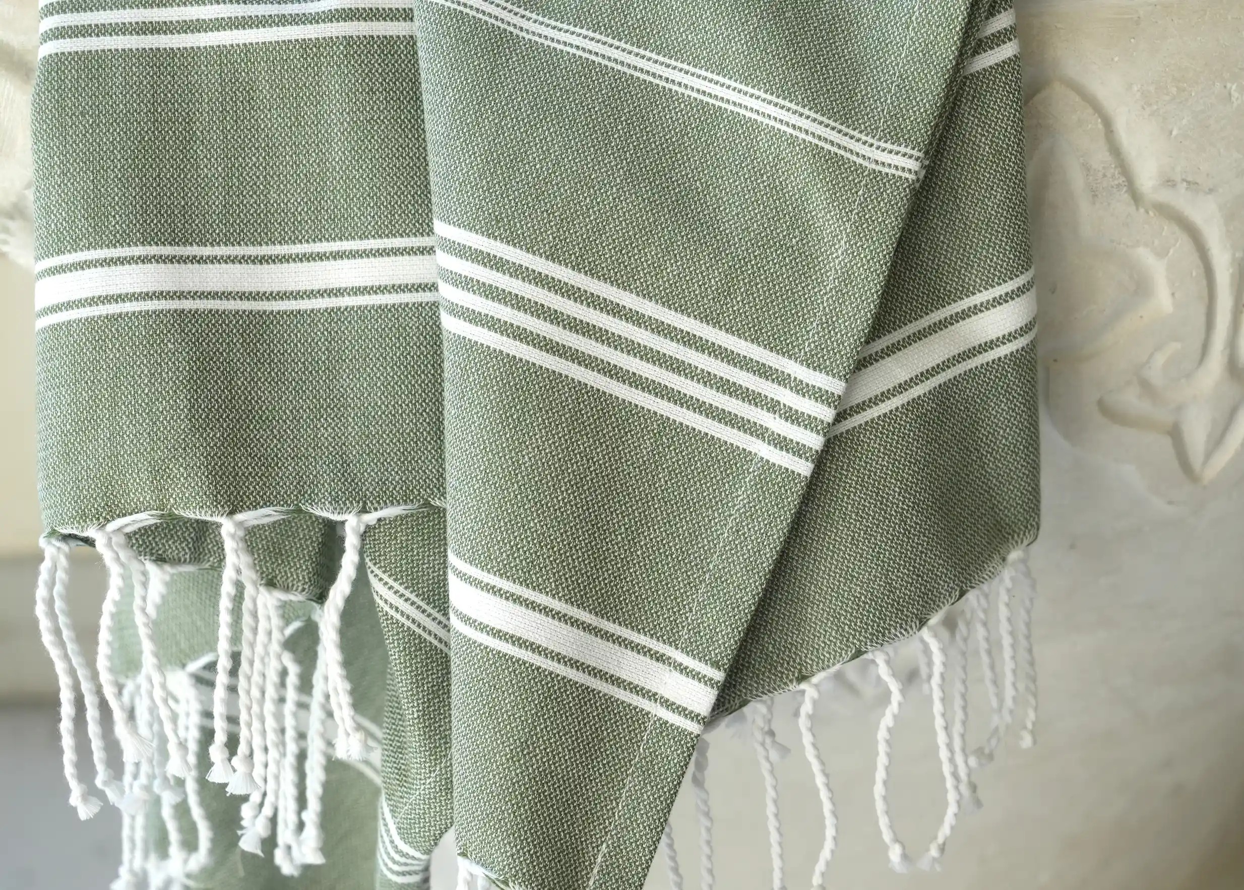 Fouta vert sapin en coton bio, collection Hammam Fouta vert sapin en coton bio, collection Hammam