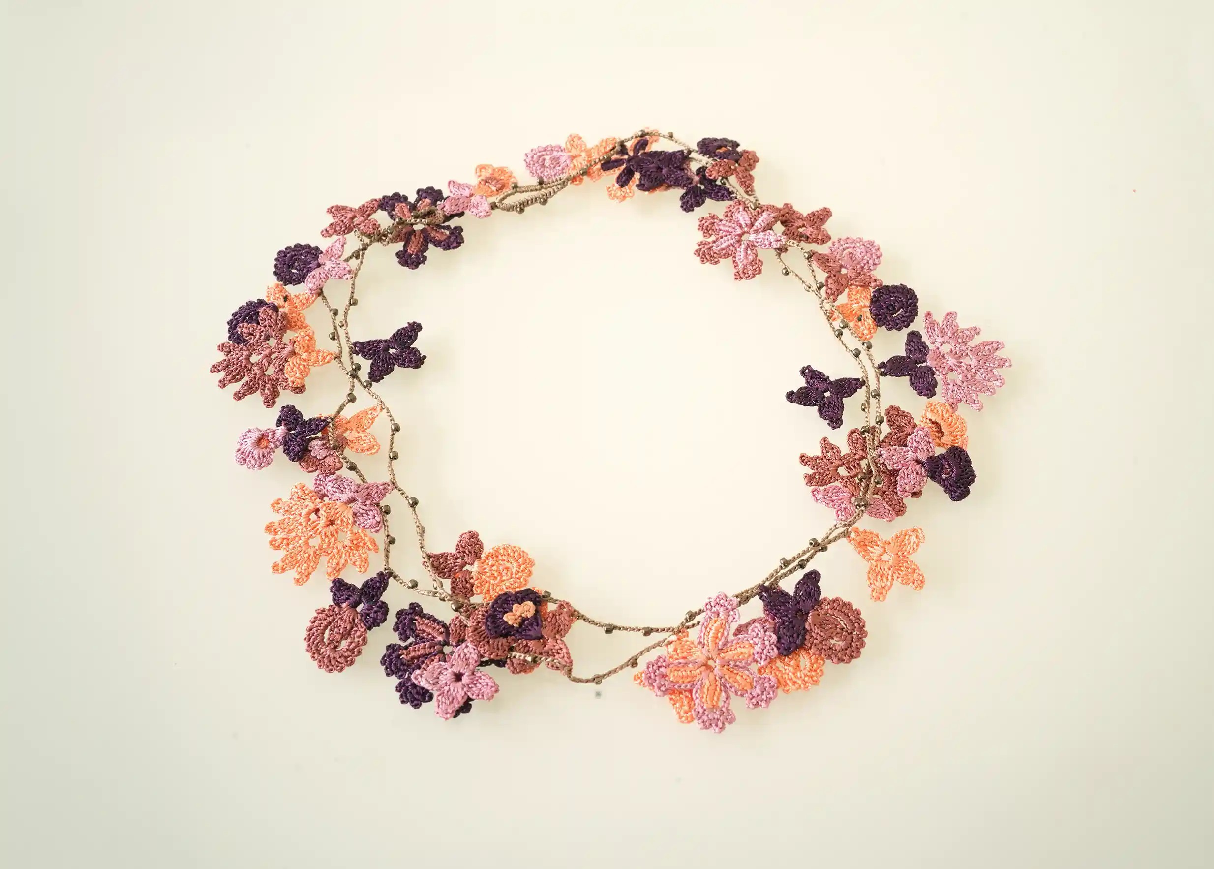 Bloom lace necklace with floral and leaf motifs, Woody colour, by Karawan