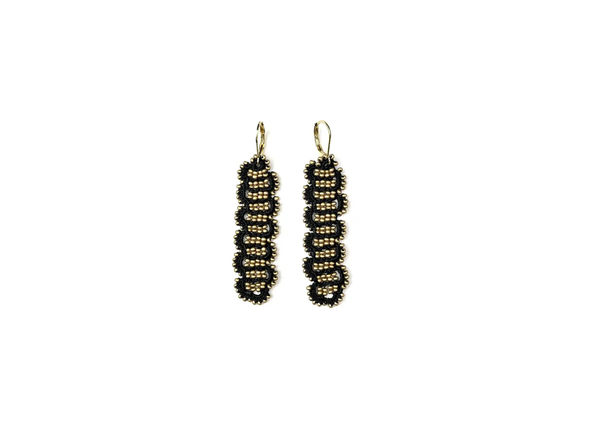 Boucles d'oreilles fil en perles métalliques, modèle Bark, coloris noir et or brillant
