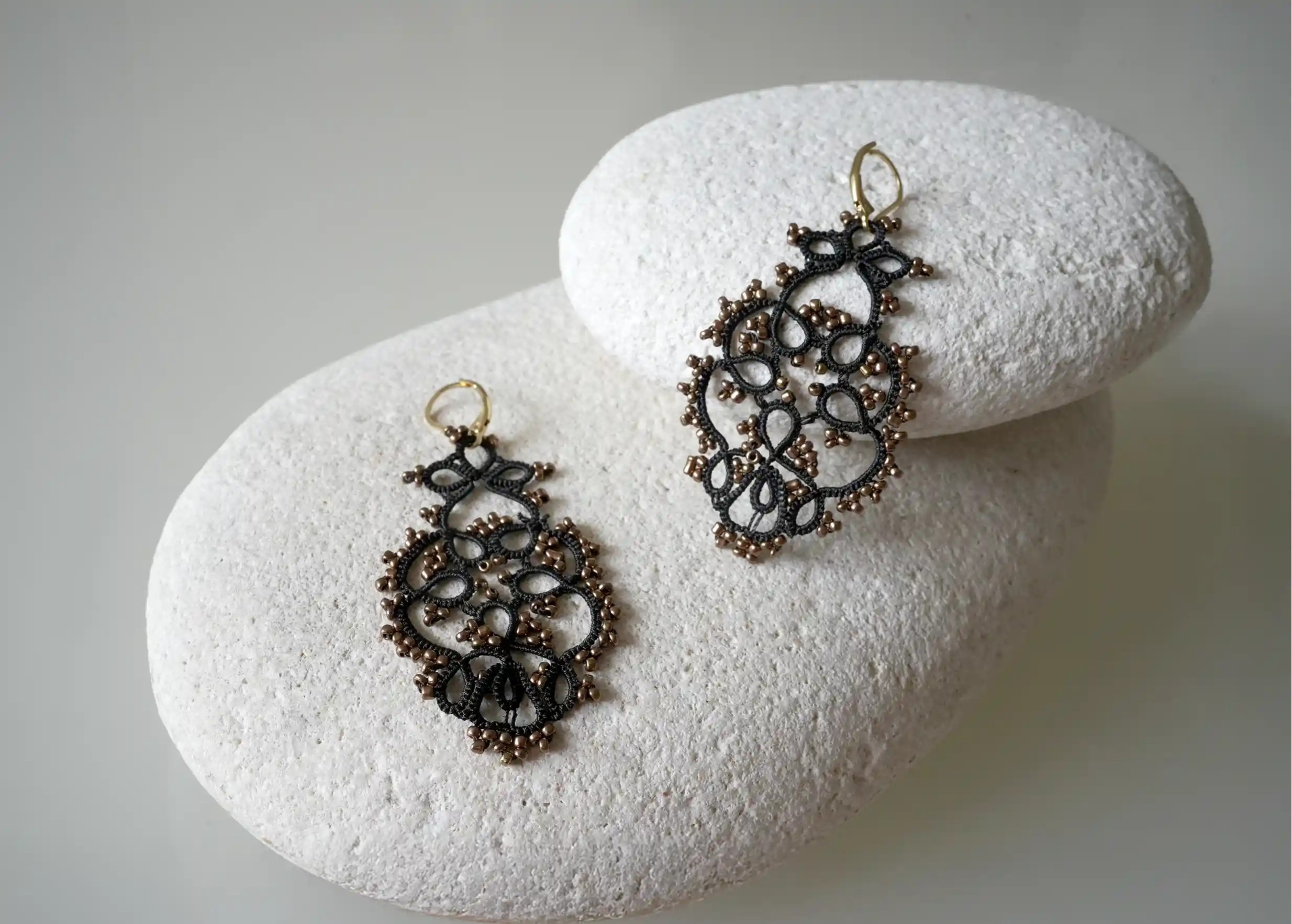 Handmade lace earrings, TREE model by Karawan, black and copper colours